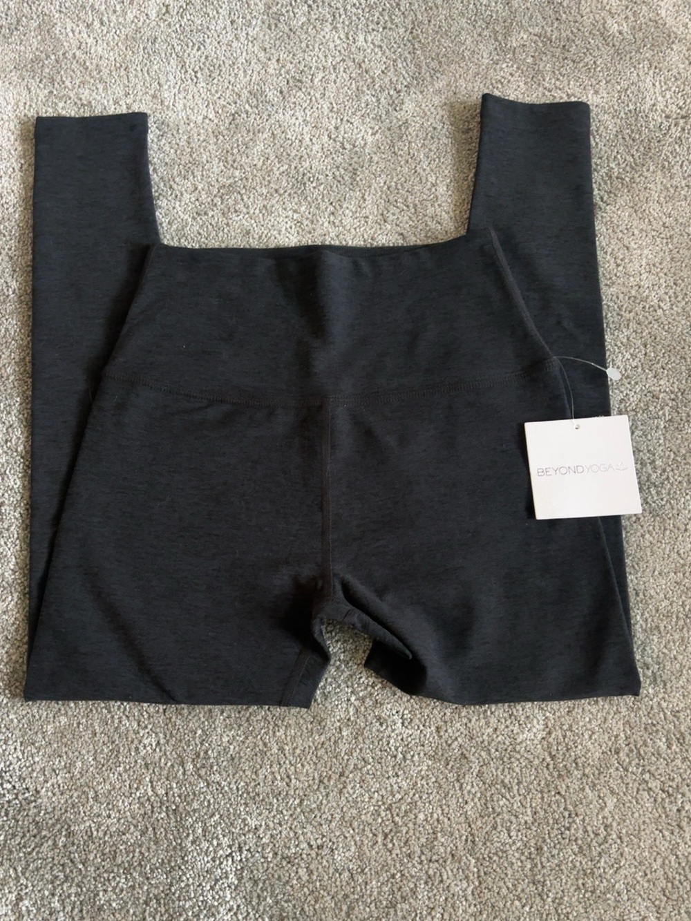 NWT Beyond Yoga Spacedye Caught In The Midi Leggings M Darkest Night Gray